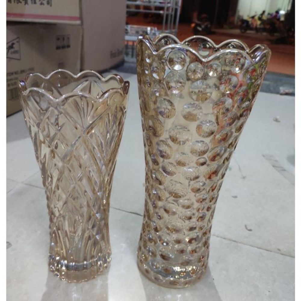 Lọ hoa 30cm loe vàng thủy tinh