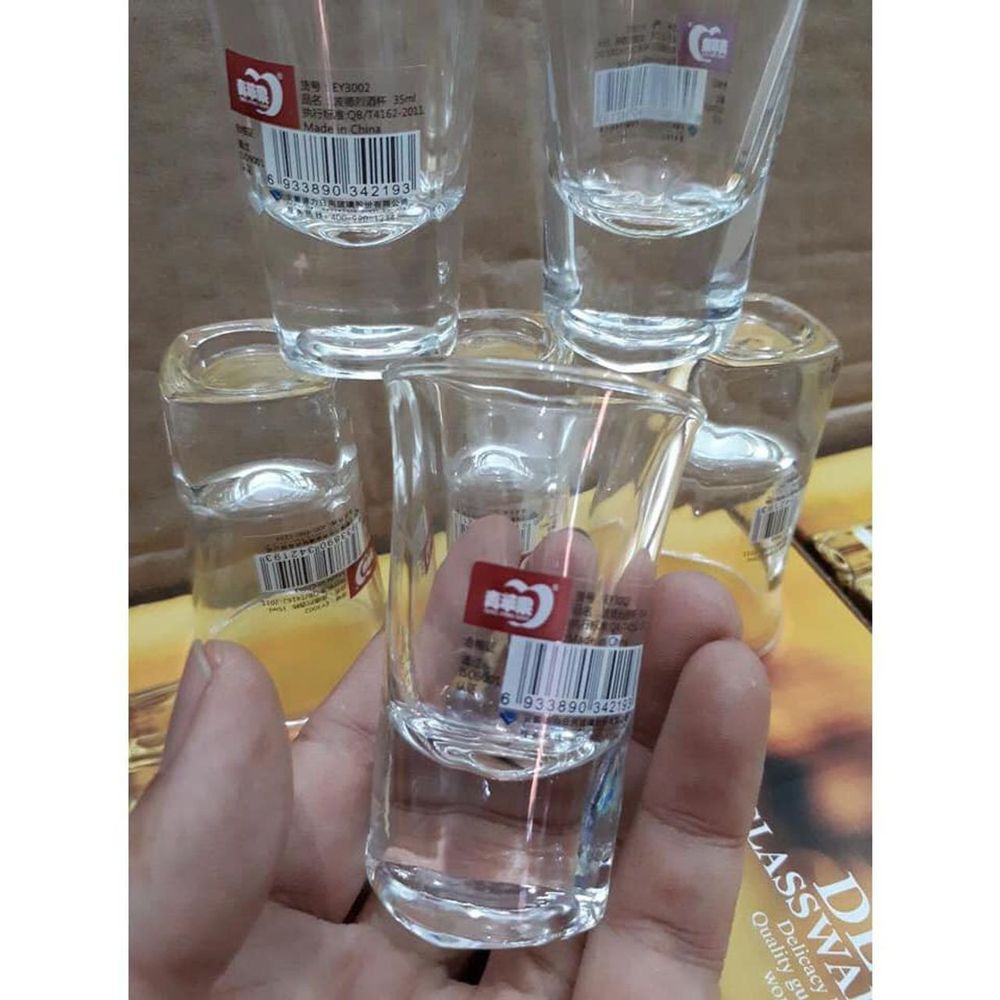 Bộ 6 ly uống rượu thủy tinh đế cao