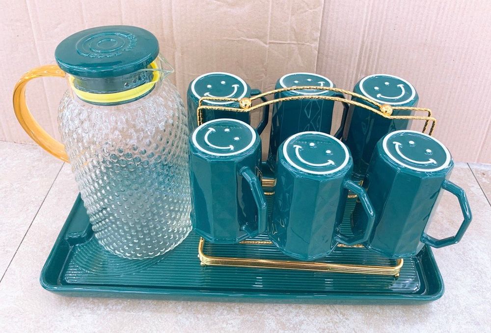 COMBO BÌNH THỦY TINH ĐỰNG NƯỚC UỐNG KÈM 6 CỐC, GIÁ TREO CỐC, KHAY SỨ MÀU XANH CỔ VỊT CHỊU NHIỆT CAO CẤP