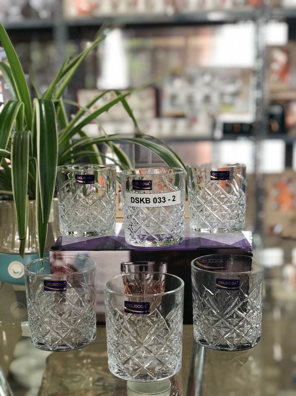 BỘ CỐC THỦY TINH CHỊU NHIỆT 6 CHIẾC MÀU TRẮNG HOẠ TIẾT HOA NỔI