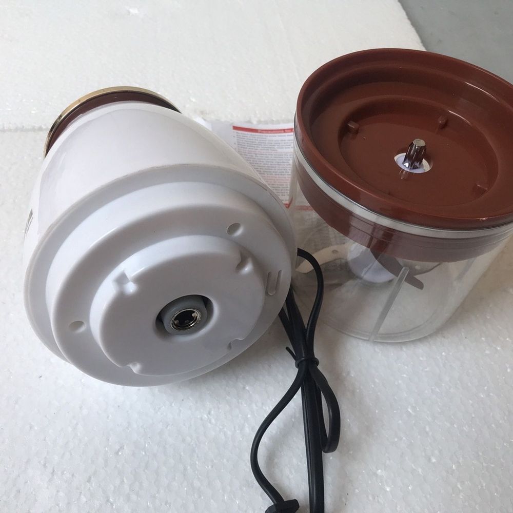 Máy Xay Sinh Tố Cầm Tay Mini Osaka Nhật Bản, Máy Xay Thịt, Cua, Cá, Tỏi Ớt Đa Năng Bằng Điện