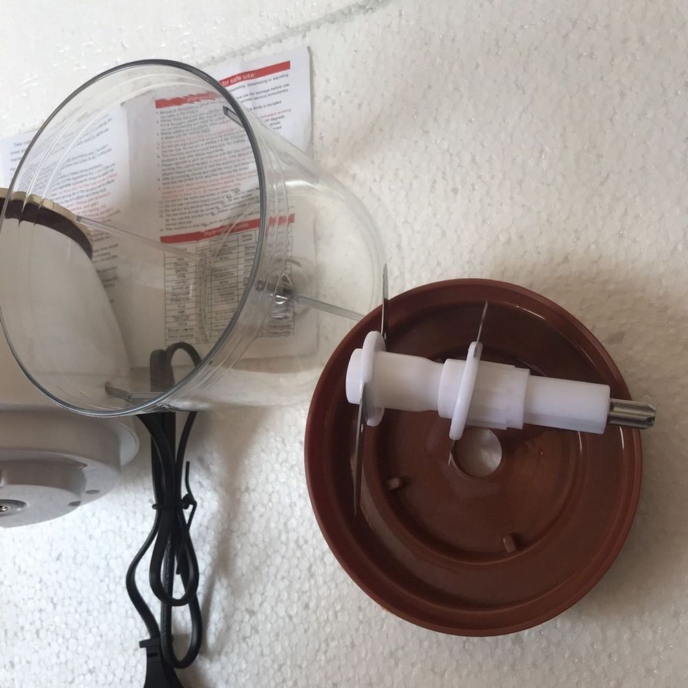 Máy Xay Sinh Tố Cầm Tay Mini Osaka Nhật Bản, Máy Xay Thịt, Cua, Cá, Tỏi Ớt Đa Năng Bằng Điện