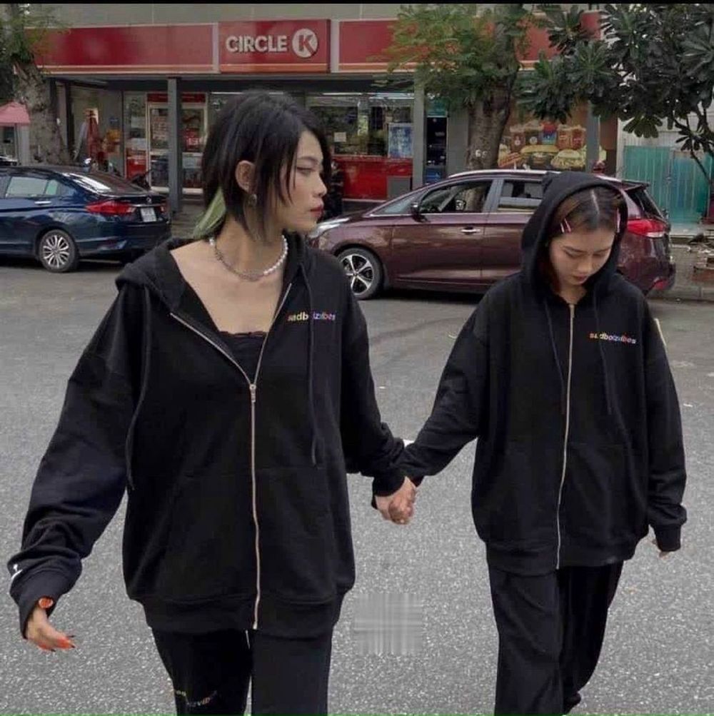 Áo chống nắng thun nỉ in SAD form đẹp xuất sắc