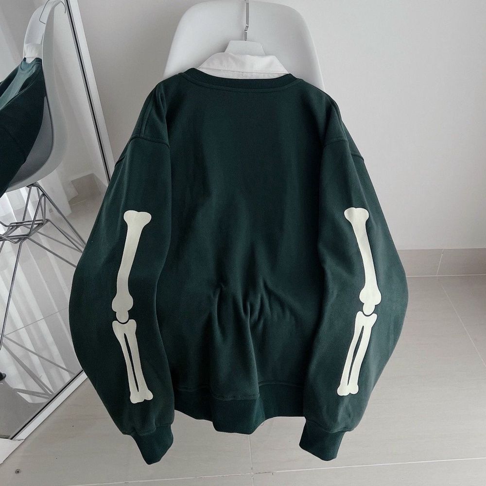 Áo sweater logo in bộ xương form đẹp xuất sắc