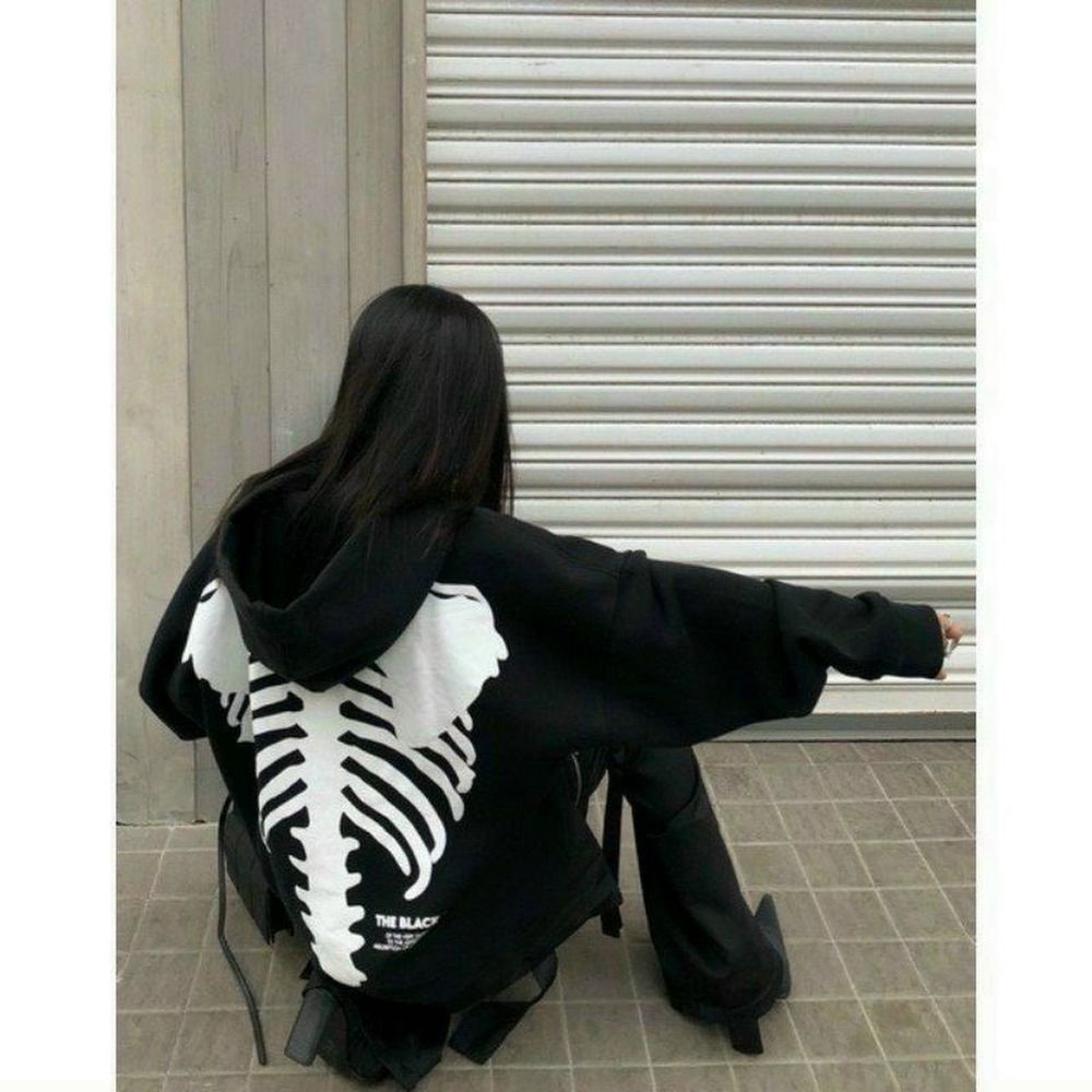 [2 màu] Áo khoác chống nắng thun nỉ logo white adam form dưới 70kg