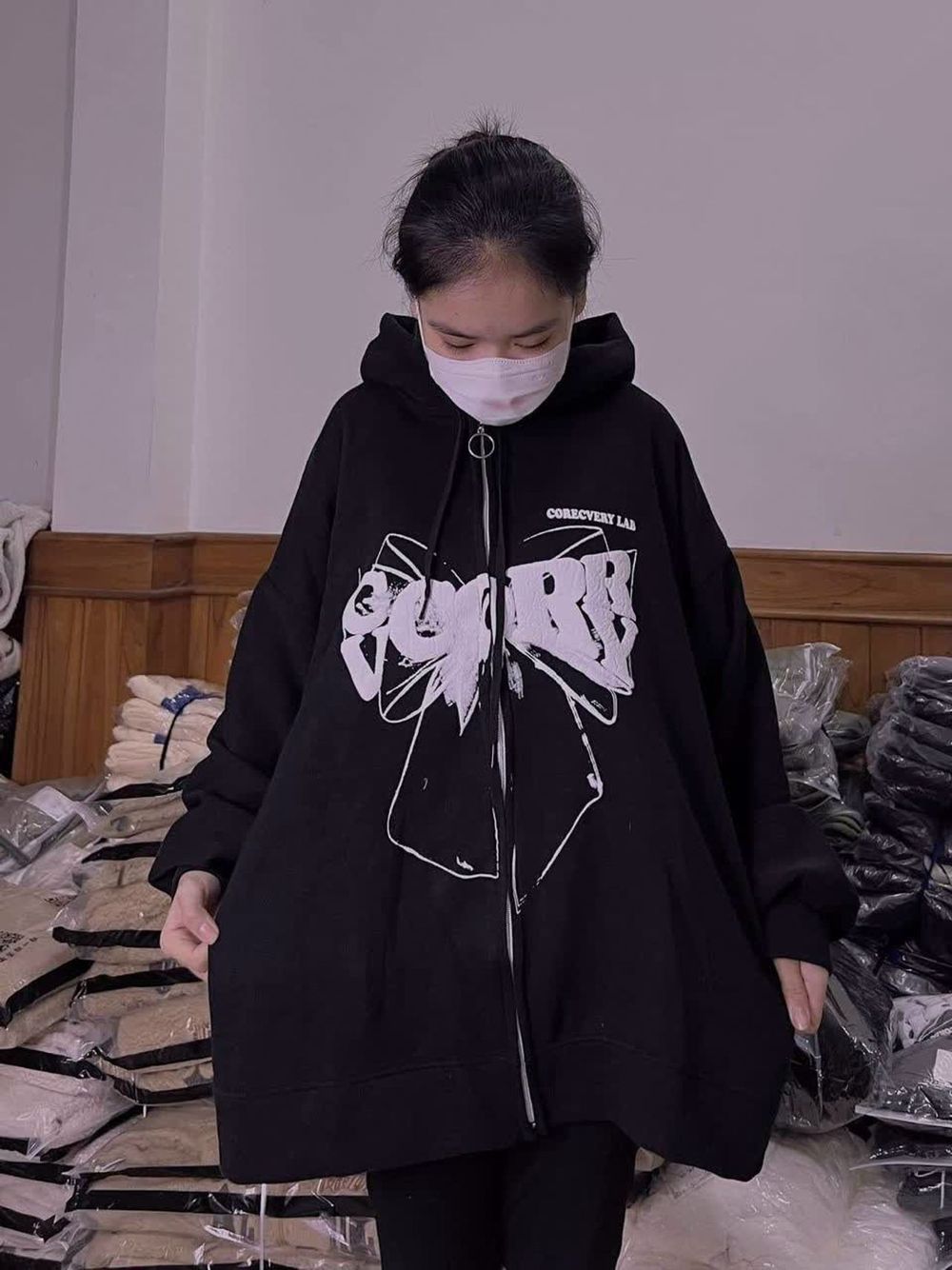 Áo khoác chống nắng in nơ bự form dưới 70kg