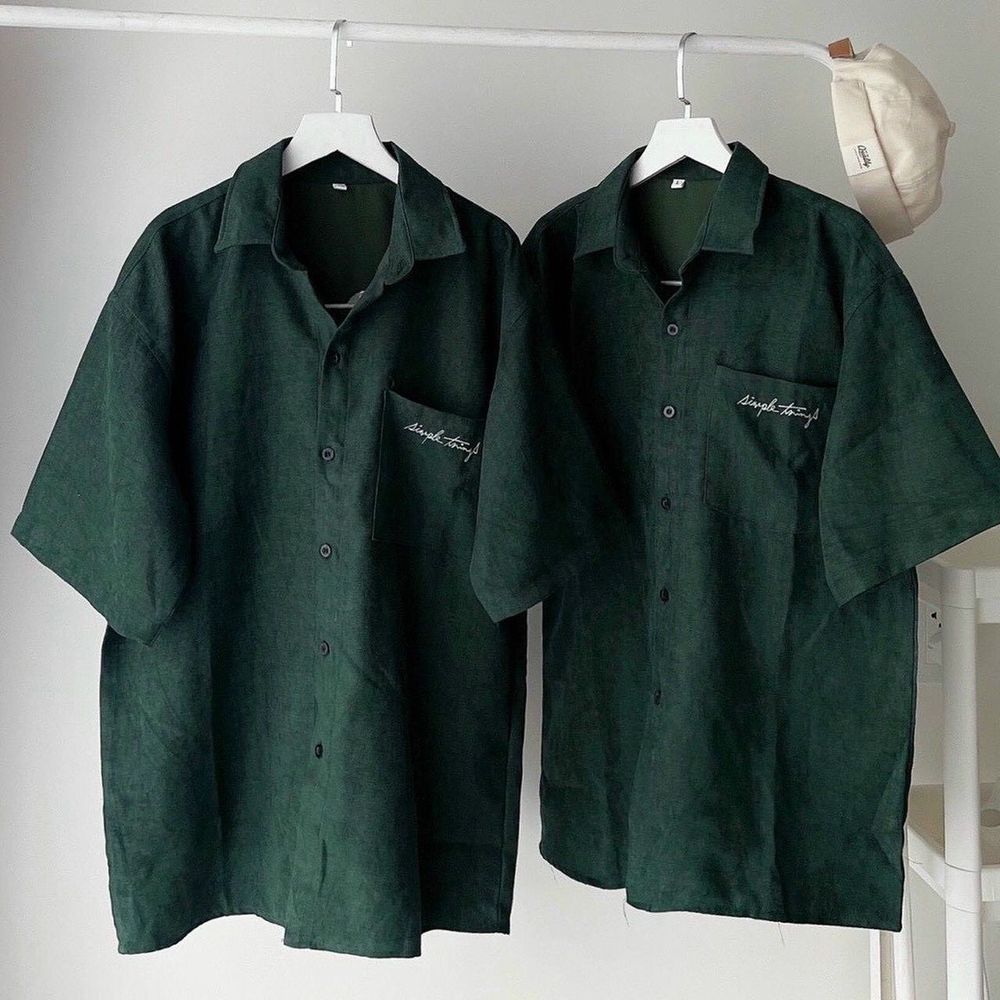 Áo sơ mi tay ngắn chất da lộn min form dưới 65kg,logo thêu trước sau