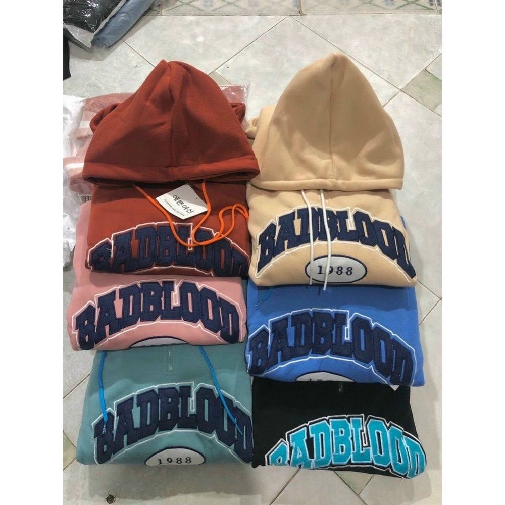 Áo khoác nỉ form 90kg dây kéo giữa cổ logo thêu, dây kéo phao