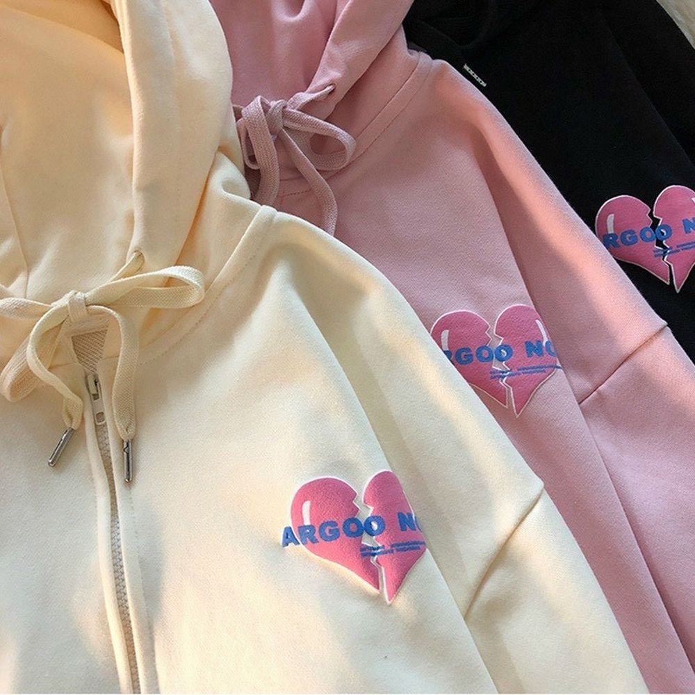 Áo khoác dây kéo phao logo in nổi tim chia đôi form đẹp