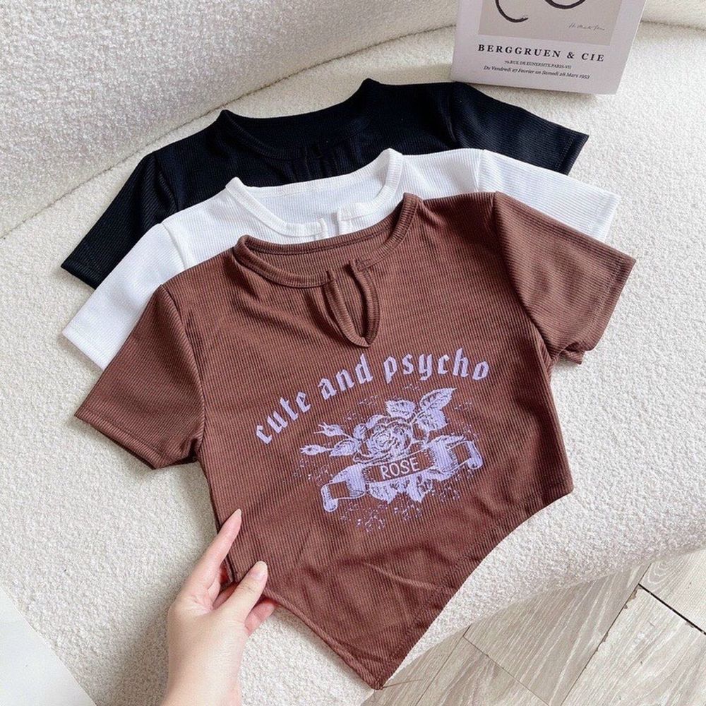 Áo croptop tay ngắn phong cách retro Bare in họa tiết Rose Cute and Psycho cổ điển