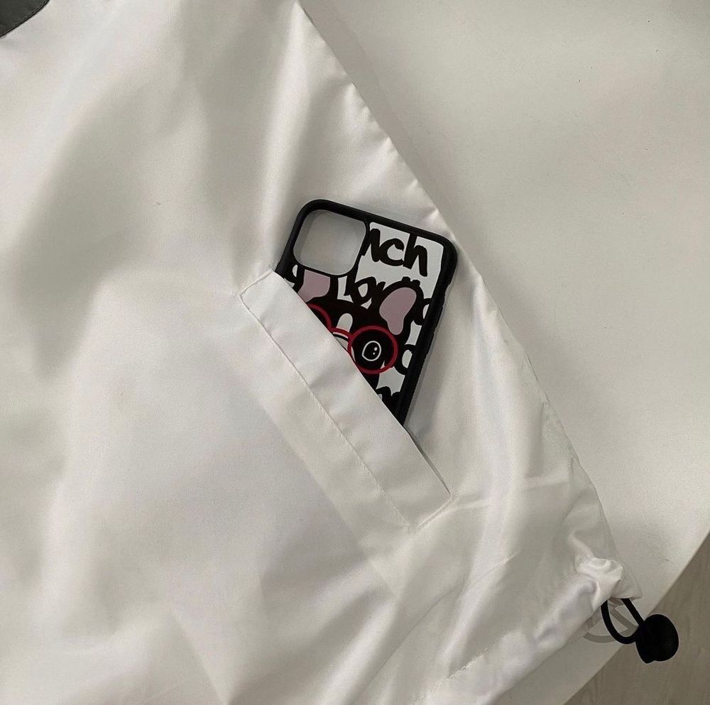 Áo khoác dù phối in DUMBLE