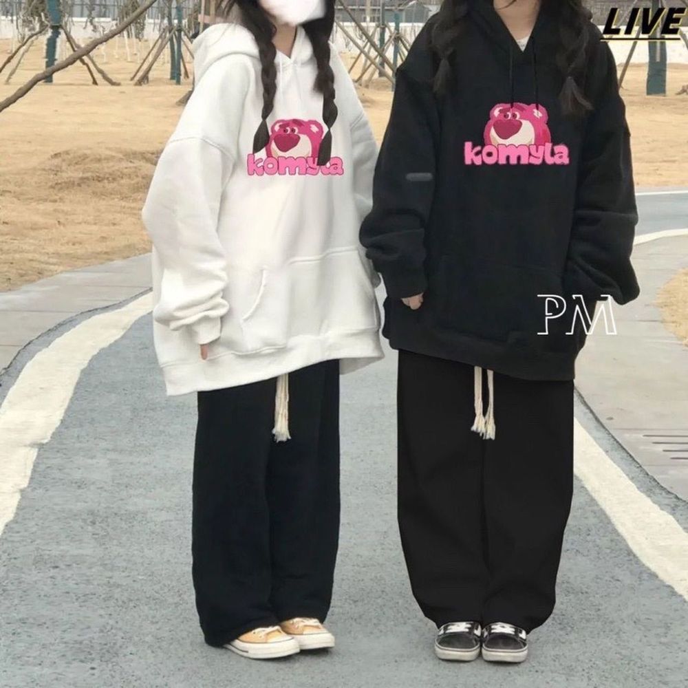 ÁO HOODIE IN GẤU KOMYLA SIÊU DỄ THƯƠNG BÁN CHẠY