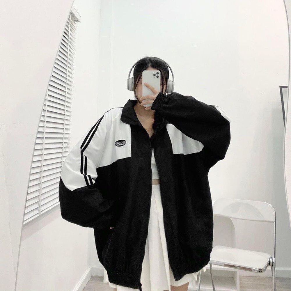 Áo Khoác Dù Whatever Logo Thêu Vải Gió 2 Lớp Unisex Form Rộng Nam Nữ