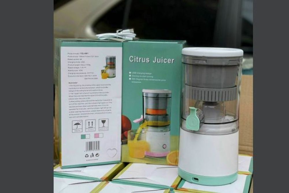 Máy Vắt Cam Và Hoa Quả Tự Động Sử Dụng Sạc USB Tiện Lợi Cao Cấp Dành Cho Mọi Gia Đình