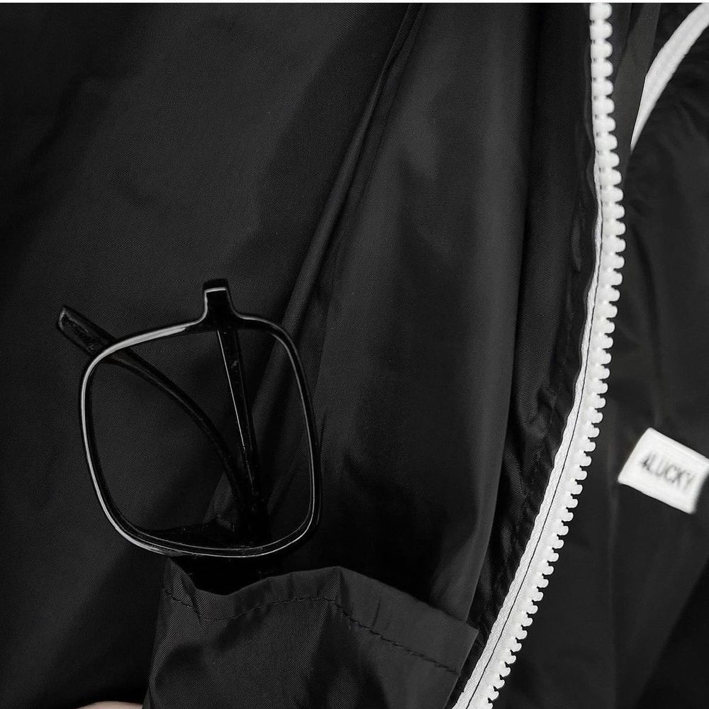 Áo Khoác Dù 2 Lớp Logo Thêu 4LUCKY CHẠY VIỀN NHỎ TOÀN THÂN