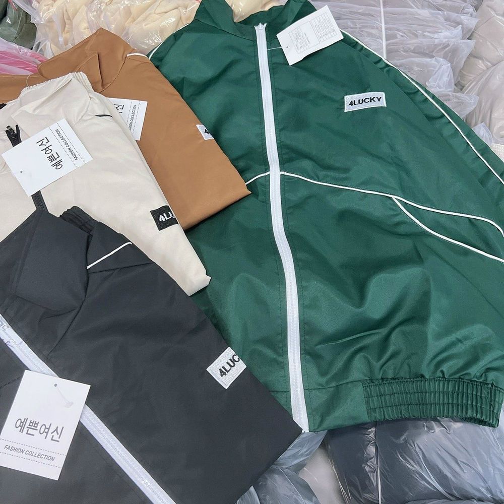 Áo Khoác Dù 2 Lớp Logo Thêu 4LUCKY CHẠY VIỀN NHỎ TOÀN THÂN