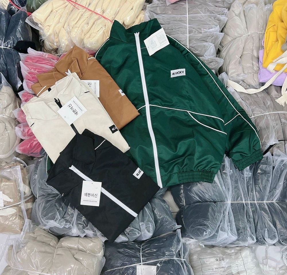 Áo Khoác Dù 2 Lớp Logo Thêu 4LUCKY CHẠY VIỀN NHỎ TOÀN THÂN