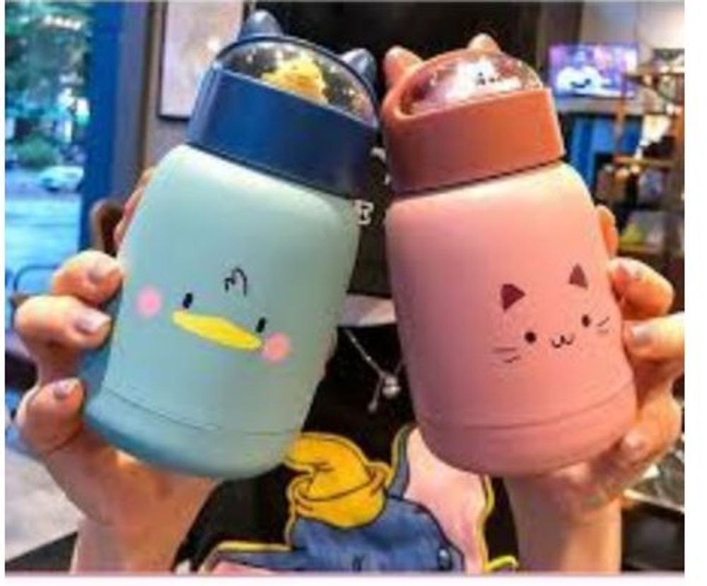 Bình nước họa tiết các con vật siêu cute náp có tai xinh xẻo