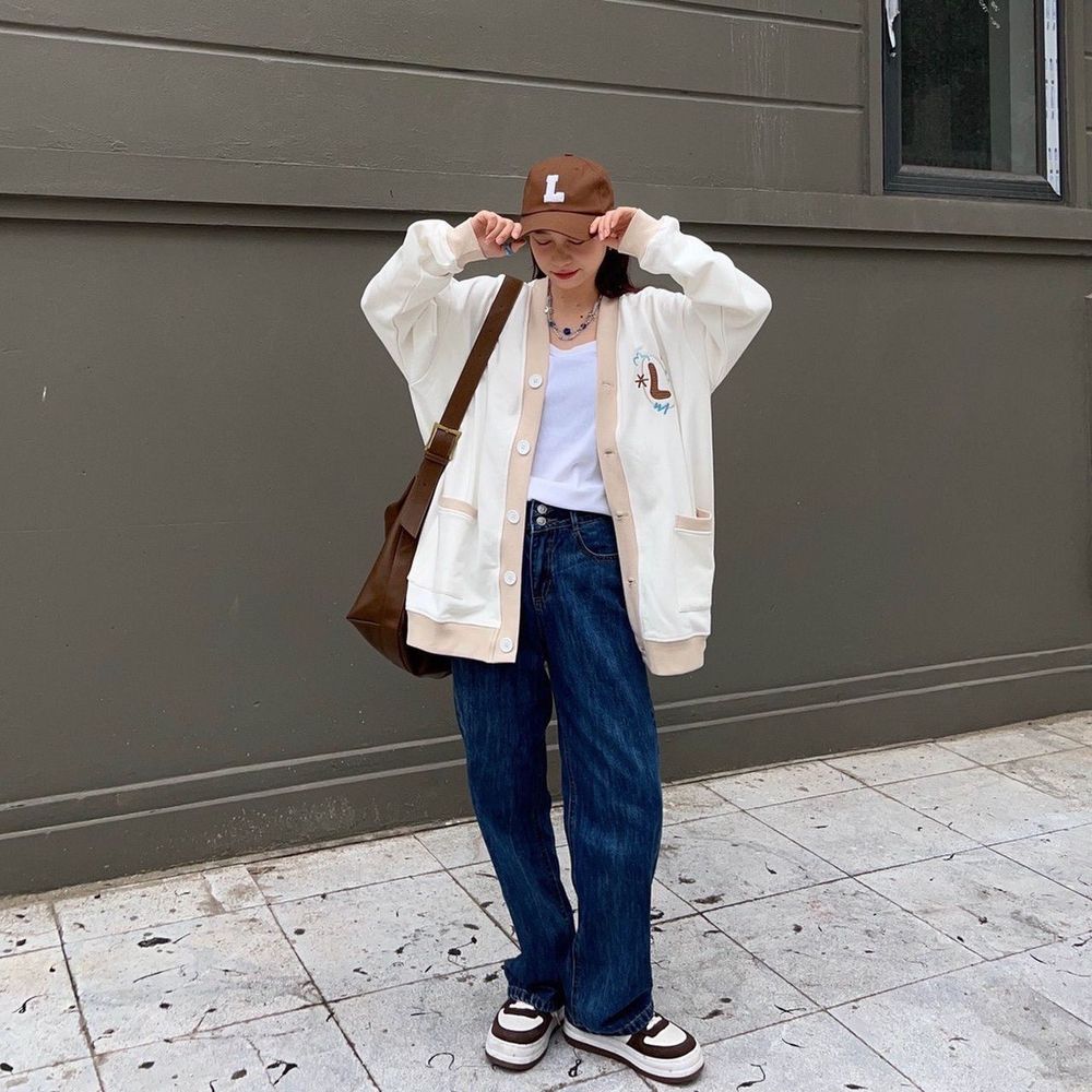 Áo khoác cadigan thêu chữ thelll siêu đẹp dễ thương.