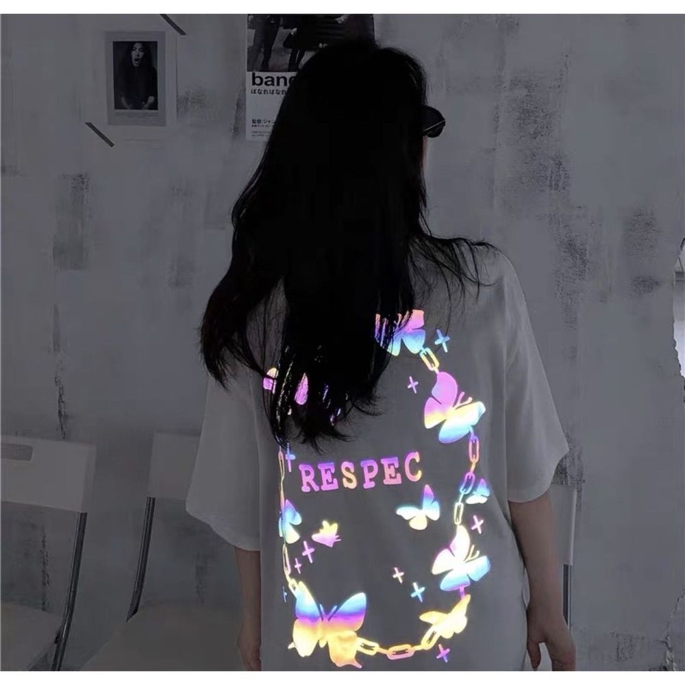 Áo Thun Xích Bướm LOGO PHẢN QUANG Unisex (Chụp FLASH mới PHẢN QUANG)