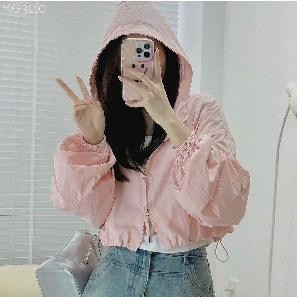 Áo khoác dáng lửng chất dù nhăn trượt nước logo thêu, chống nắng siêu mát , khóa zip