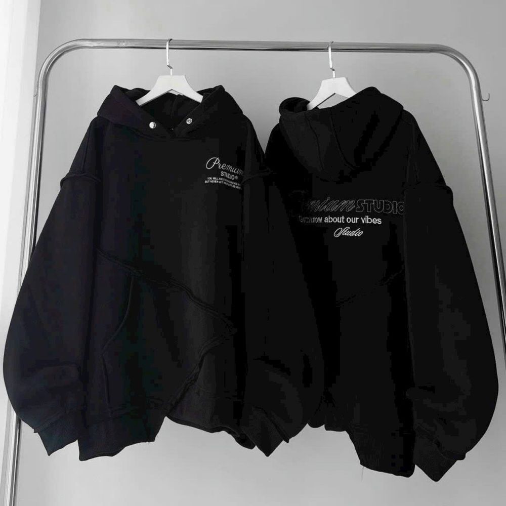 Áo hoodie Unisex logo thêu premium stardio vạt chéo hot trend. Form rộng dưới 85kg