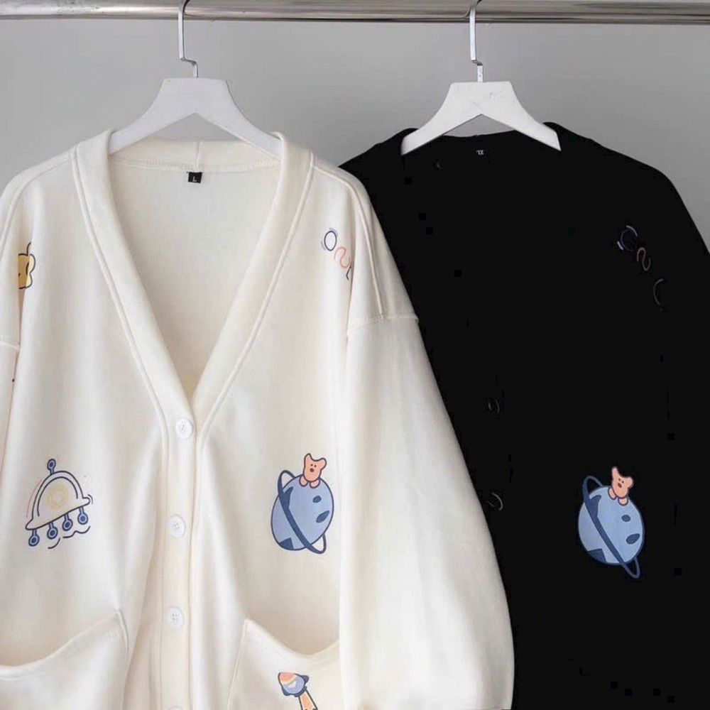 Áo khoác cadigan in họa tiết trái đất cute hot trend. Form rộng 55-80kg