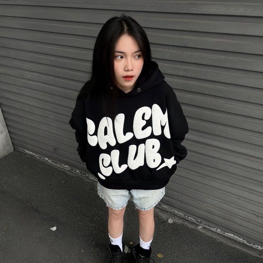 Áo hoodie chất thun nỉ mềm mịn mát,mặc chống nắng,tay phồng nhúng .logo in CALEM CLUB