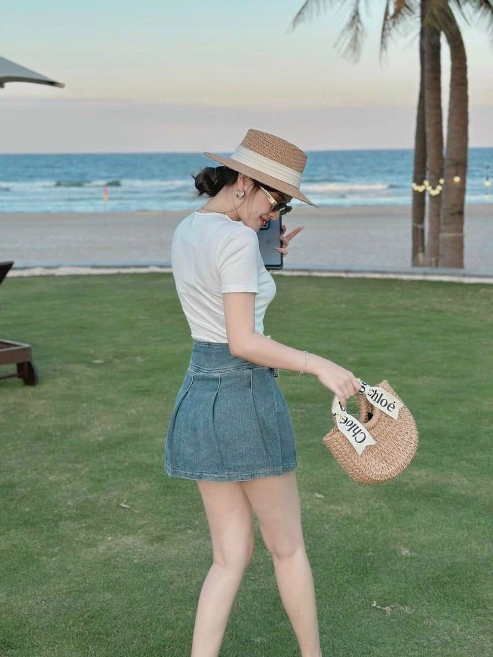 Sét 3 món áo thun gân tăm kèm váy jean,freesize dưới 55kg