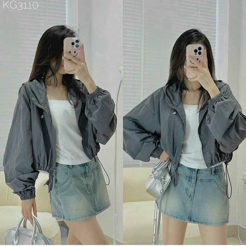 Áo khoác dù trượt nước chất đẹp 1 lớp logo thêu đang lửng tay cánh dơi ,dây rút 2 bên