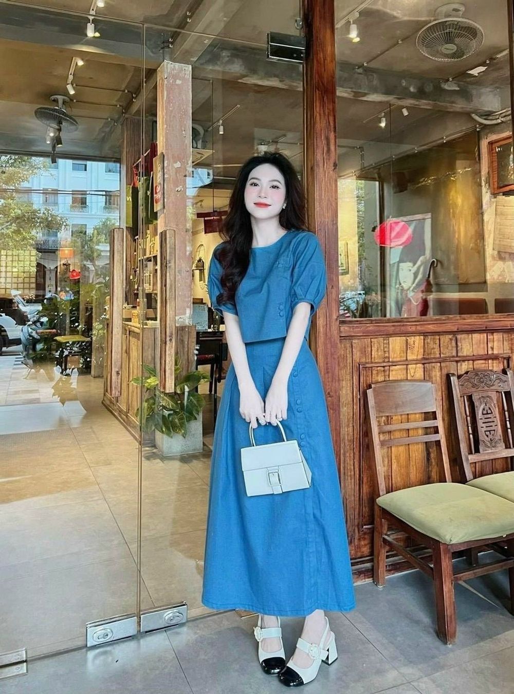 Sét 2 món áo Croptop tay phổng kèm chân váy dài chất jeans cứng sang chảnh