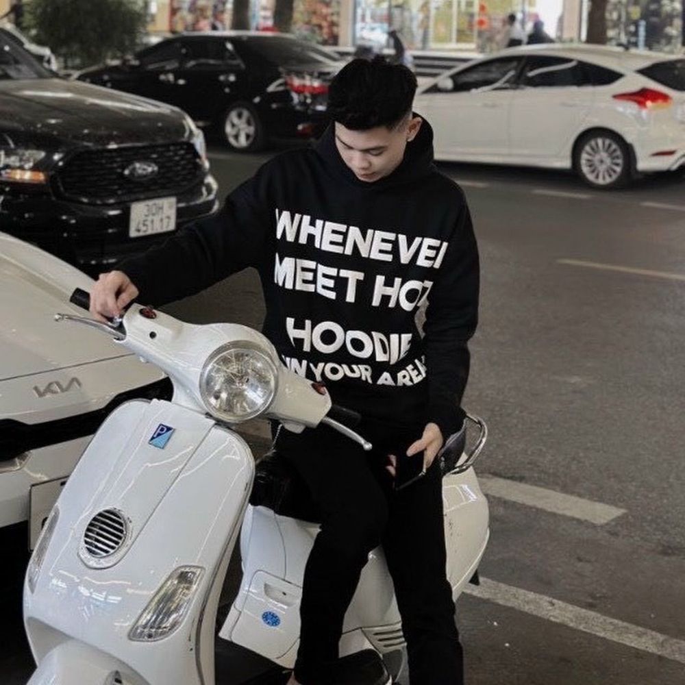 Áo hoodie in nổi WHENEVER nón 2 lớp cùng màu ,tay phòng