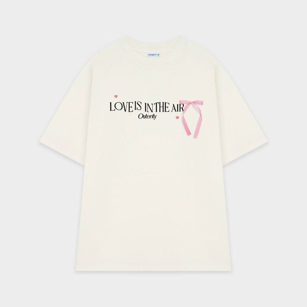 Áo thun babytee chất cotton xịn in LOVE IS IN THE AIR freesize dưới 60kg