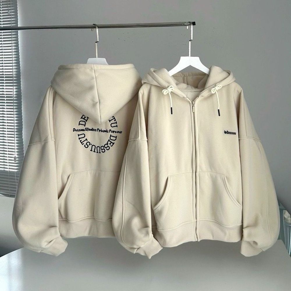 Áo khoác nỉ UNISEX có túi sau thêu DESSUU.DTU chất nỉ mịn mát freesize dưới 75kg