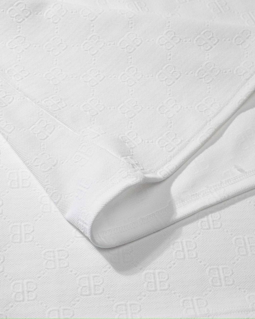 Áo thun nam chất xốp dập nổi,logo thêu nổi, .2 size L (dưới 70kg) xl (dưới 80kg)