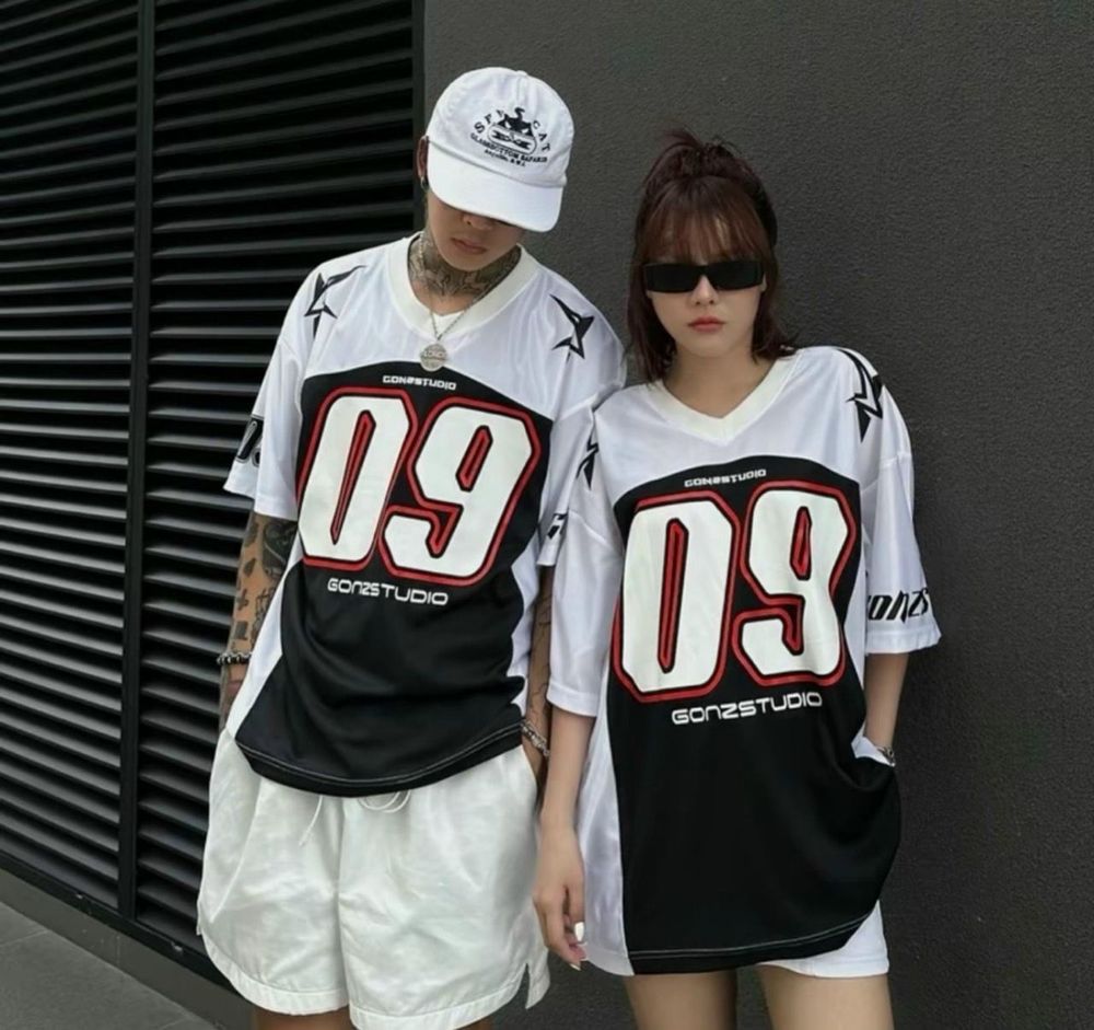 Áo thun unisex nam nữ số 09 chất mè thái bóng hot trend freesize dưới 70kg