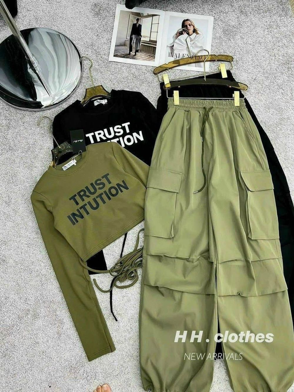 Set áo Croptop tay dài chất thun tăm + quần jogger tuyết mưa dày dặn freesize dưới 55kg