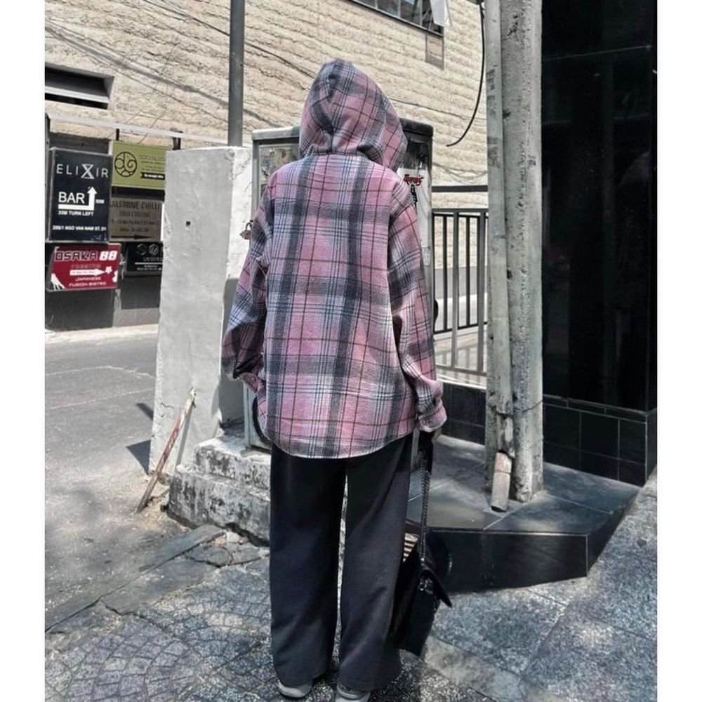 Áo khoác sơ mi có nón unisex chất kate dày mịn mát , form rộng dưới 80kg, nón có tác cao su hàng đẹp