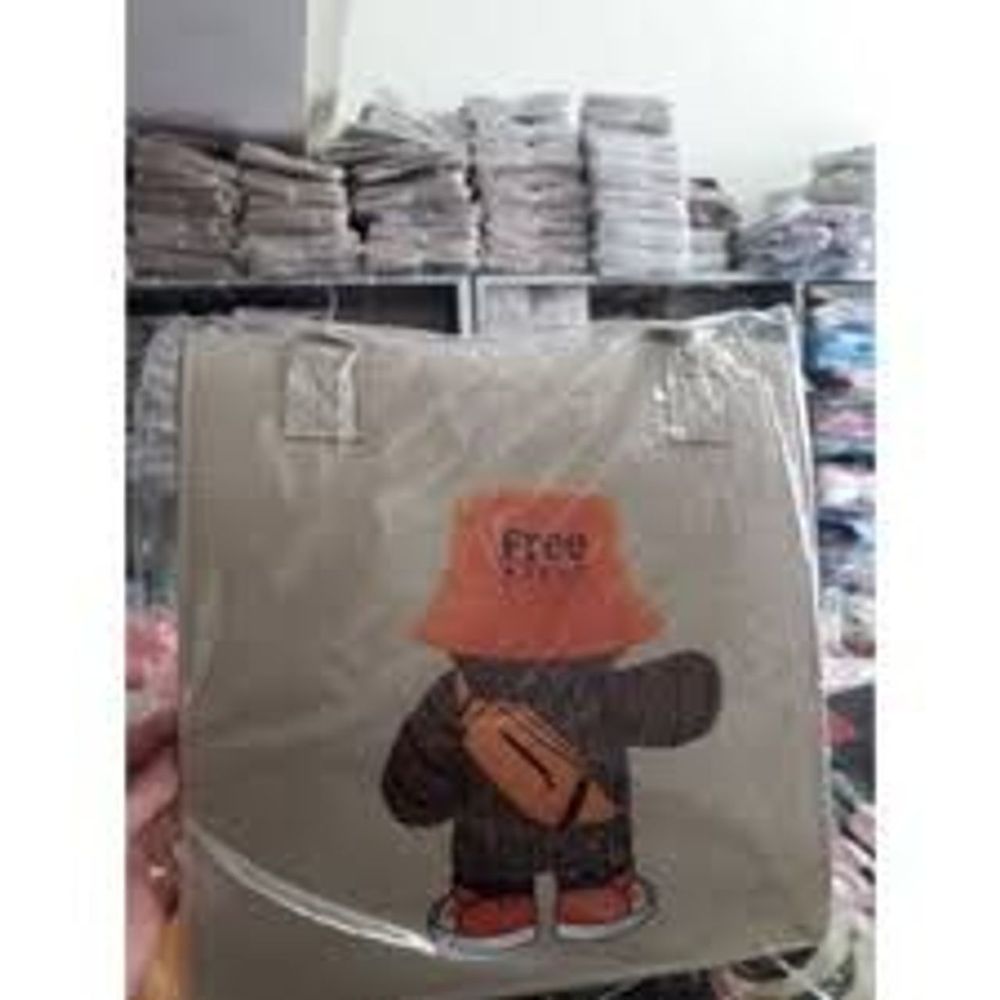 Túi Tote Đeo Vai Vải Nỉ In Hoạt Hình Gấu Dễ Thương Đa Năng Phong Cách Hàn Quốc - Túi xách in hoạ tiết gấu dâu losto, túi tote, túi , túi gấu dâu, túi tote cho nữ, túi nữ, túi xách, túi gấu, túi đeo vai, túi dành cho nữ, túi đeo chéo