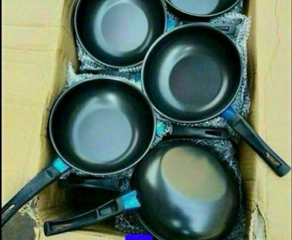 chảo chiên trứng kho cá sản phẩm chất lượng an toàn dễ dàng sử dụng chảo nhỏ gọn siêu đẹp chất lượng rất là ok