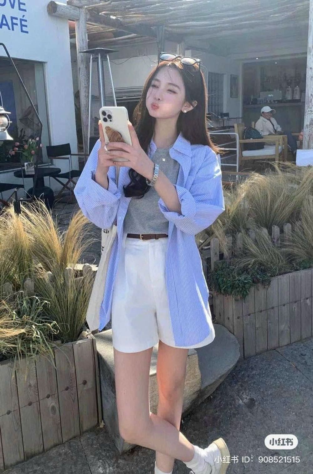 Set 3 món áo 2 dây bản to, quần short cứng, khoác sơ mi kèm nịt freesize dưới 55kg