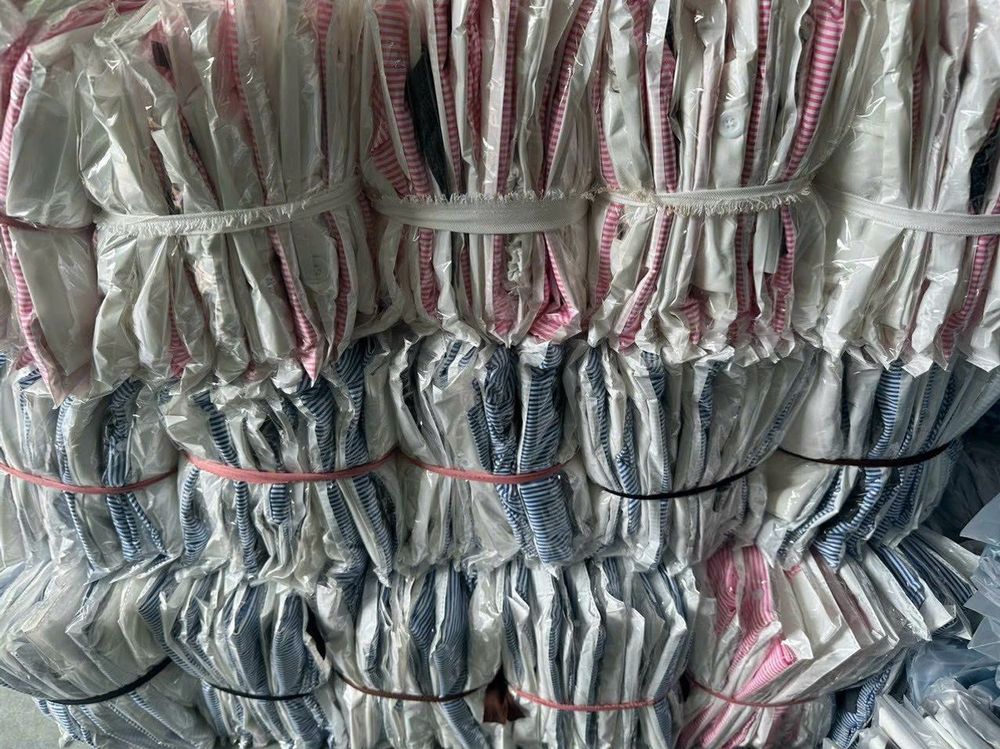 Set 3 món áo 2 dây bản to, quần short cứng, khoác sơ mi kèm nịt freesize dưới 55kg