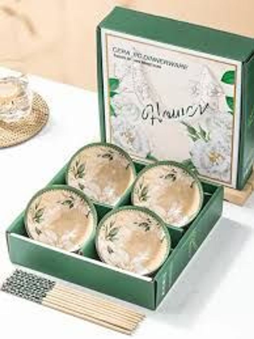 Bộ bát sứ chén đũa họa tiết sang trọng 6 bát 6 đôi đũa Nhật Bản