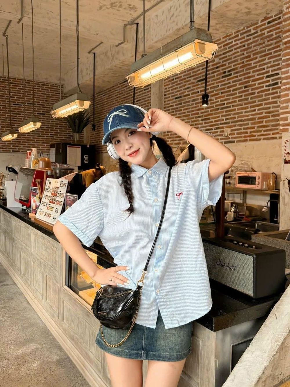 Áo sơ mi sọc thêu Nơ Chất kate freesize dưới 58kg