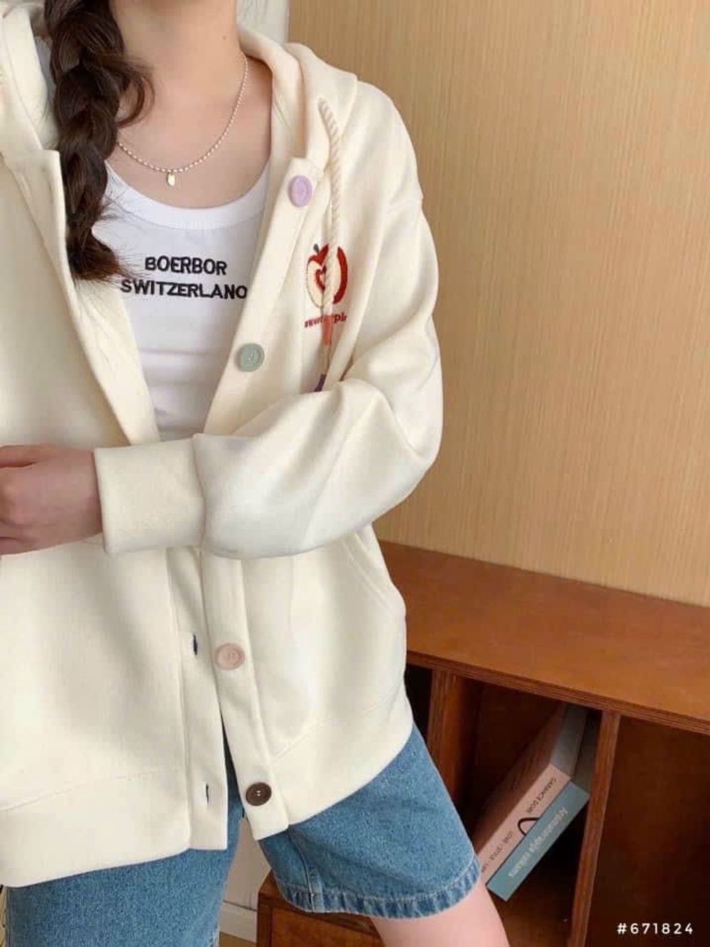 Áo khoác cadigan gài nút có nón 2 lớp rộng, logo thêu trái cây, freesize dưới 70kg