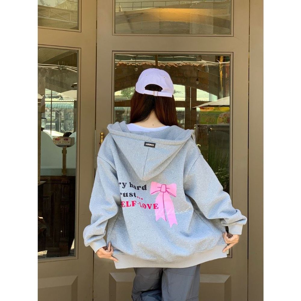 Áo khoác in Try hard trust self-love NƠ HỒNG chất thun nỉ dày mịn, nón rộng 2 lớp vải chính,tay phồng và rộng ,dây kéo phao