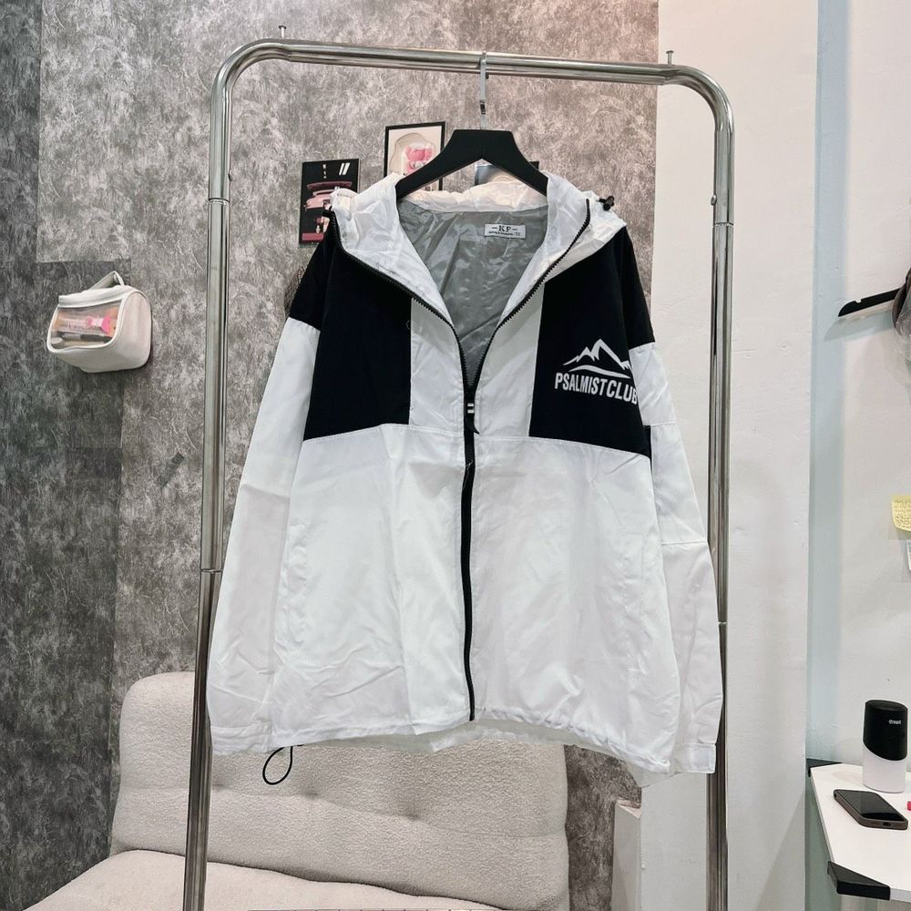 Áo khoác 2 lớp lót dù phối thân ĐEN TRẮNG in PSALMIST dây kéo phao