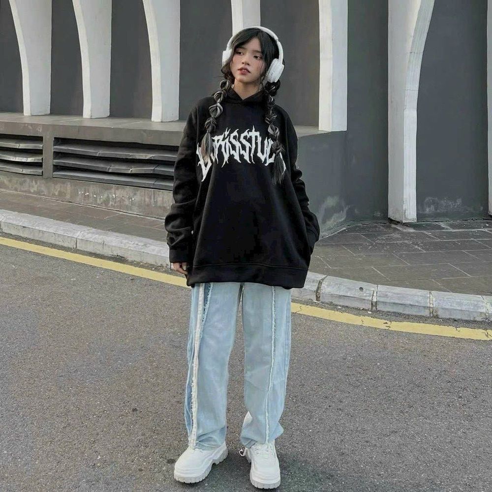 Áo hoodie DORIS Chất thun nỉ mịn mát dày.form dưới 70kg. Chống nắng, giữ ấm tốt.