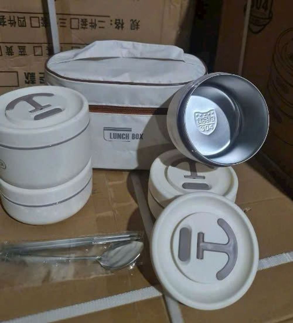 Hộp đựng cơm giữ nhiệt văn phòng lunch box chia ngăn