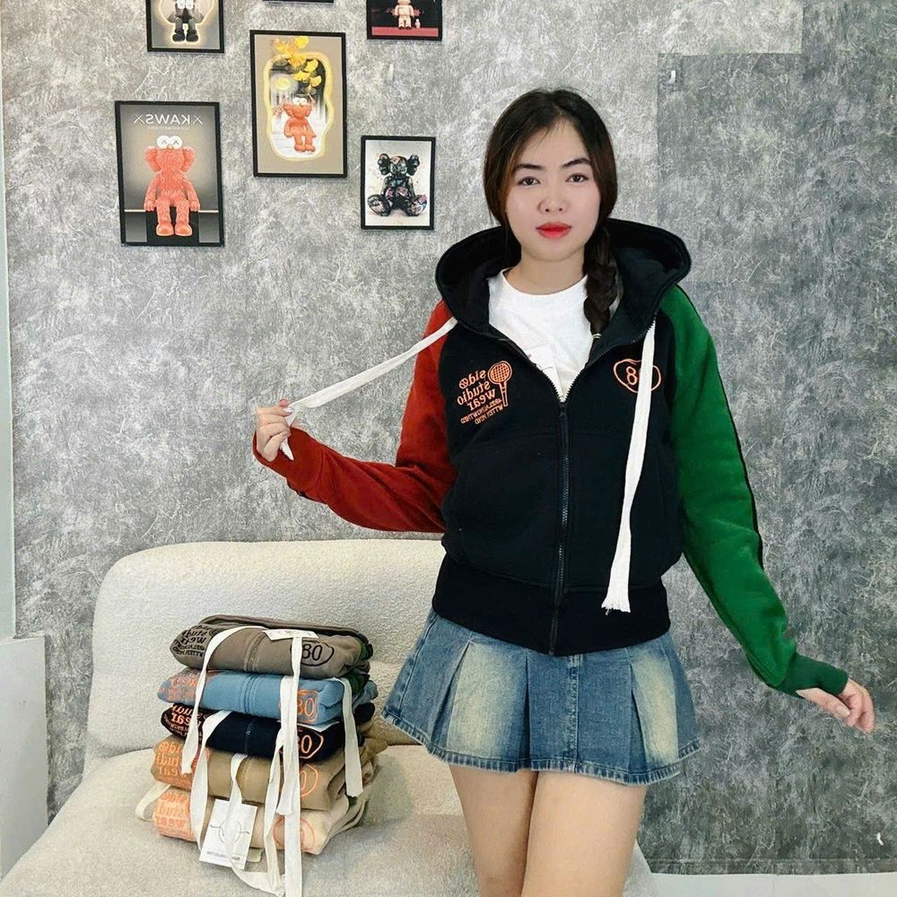 Áo khoác kiểu raplag sọc tay thêu 08 nỉ XK dày mịn tay xỏ ngón